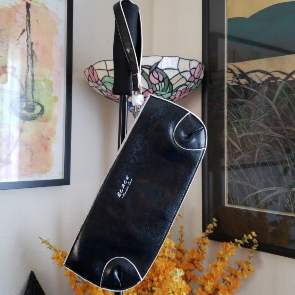 SOLD...Black Kenneth Cole Wristlet